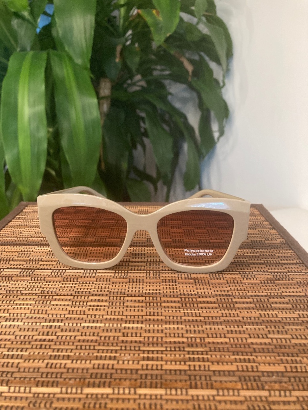 Chunky Square Cat Eye Sunglasses With Thick Frame (P4759AP)